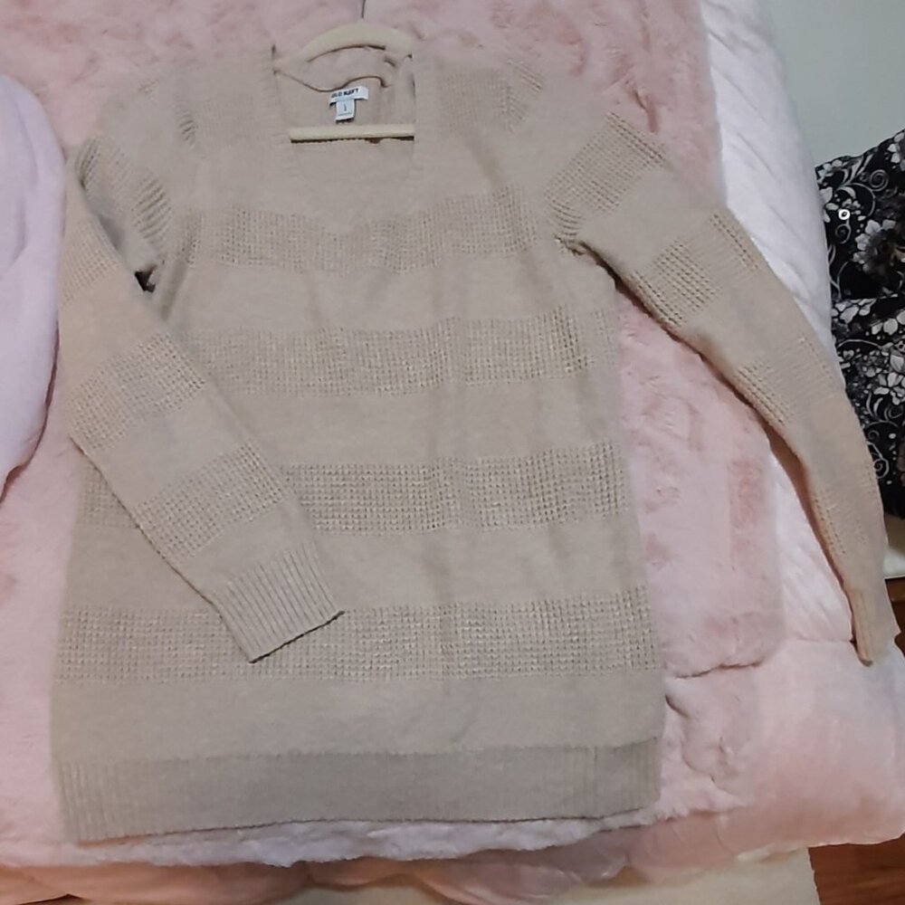 Old Navy Cotton Polyester long sleeve scoop neck Camel long Sweater, Sz L